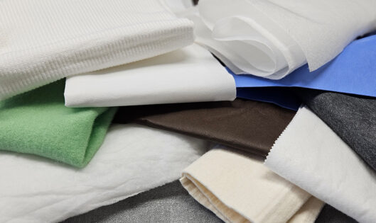 Všeobecně o netkaných textiliích