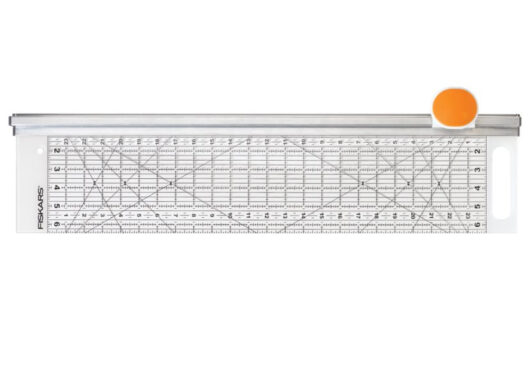 Řezačka látky Fiskars 9513